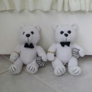 Boutique Card Playing Bears
